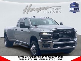 New 2026 RAM 3500 Tradesman AWD/4WD video 1