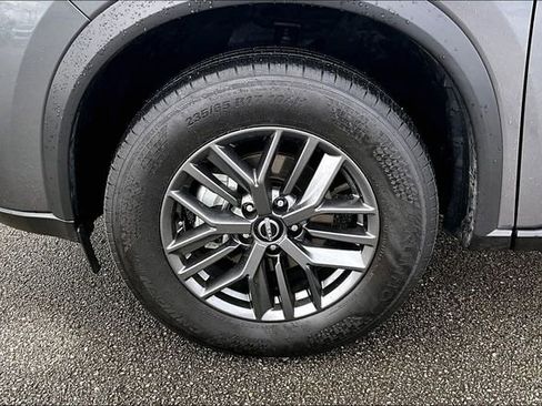 Certified 2025 Nissan Rogue S FWD image 30