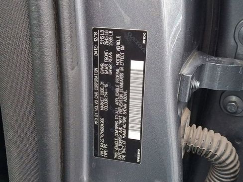 Used 2019 Volvo S60 T6 Momentum w/ Multimedia Package image 33