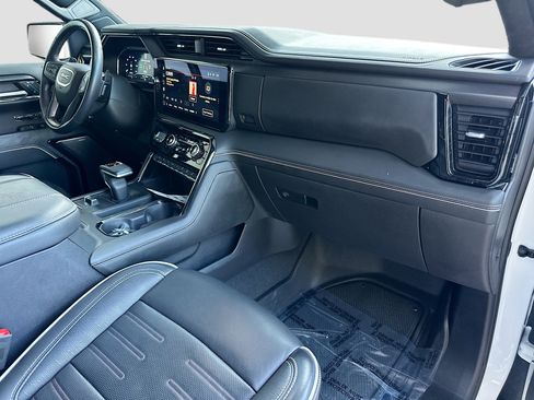 Used 2024 GMC Sierra 1500 AT4X AWD/4WD image 31