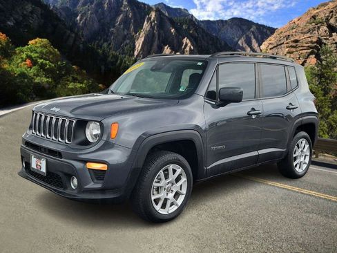 Used 2021 Jeep Renegade Latitude w/ Convenience Group image 6