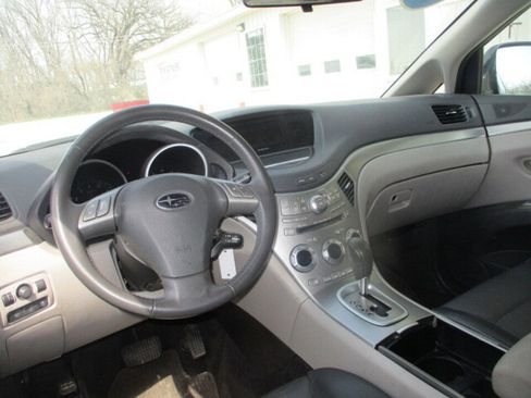 Used 2013 Subaru Tribeca Limited image 7