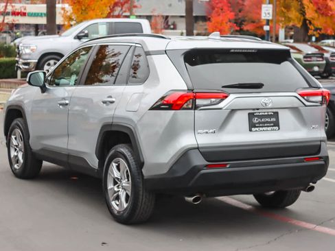 Used 2023 Toyota RAV4 XLE image 2