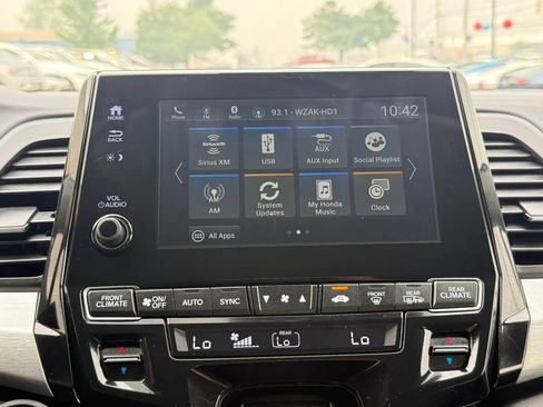 Used 2018 Honda Odyssey EX image 37