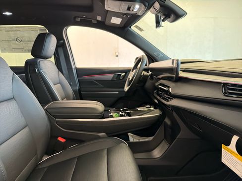 New 2026 Buick Enclave Sport Touring w/ Power Package image 27