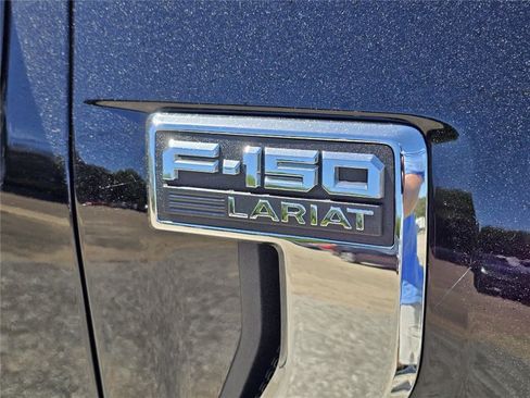 Used 2022 Ford F150 Lariat AWD/4WD image 16