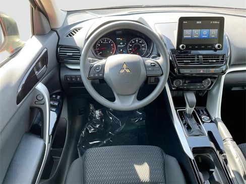 New 2026 Mitsubishi Eclipse Cross LE image 24