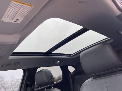 Used 2020 Chevrolet Blazer LT image 10