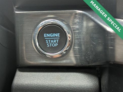 Used 2024 Ford F250 Lariat image 36