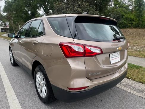 Used 2019 Chevrolet Equinox LS w/ LPO, Floor Liner Package AWD/4WD image 23