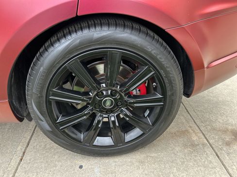 Used 2020 Land Rover Range Rover Sport Autobiography image 9