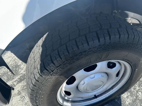 Used 2012 Ford F150 XL image 2