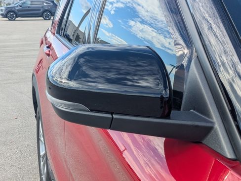 Used 2021 Ford Explorer Limited w/ Equipment Group 301A image 14