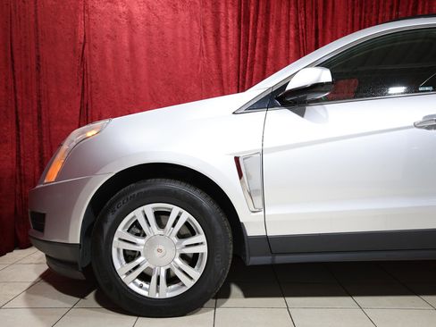 Used 2016 Cadillac SRX FWD image 5