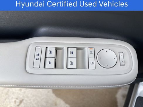 Used 2025 Hyundai Santa Fe SEL image 22