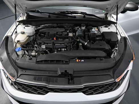 Used 2023 Kia K5 GT-Line FWD image 29