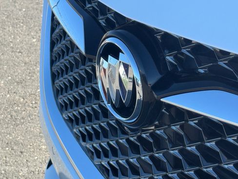 Used 2023 Buick Enclave Avenir image 33