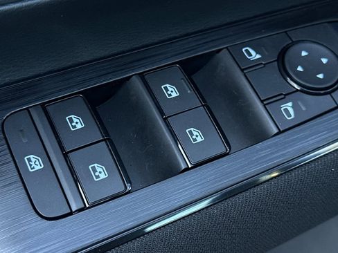 New 2026 Nissan Kicks S image 14