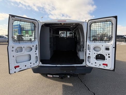 Used 2014 Ford E-150 and Econoline 150 image 10
