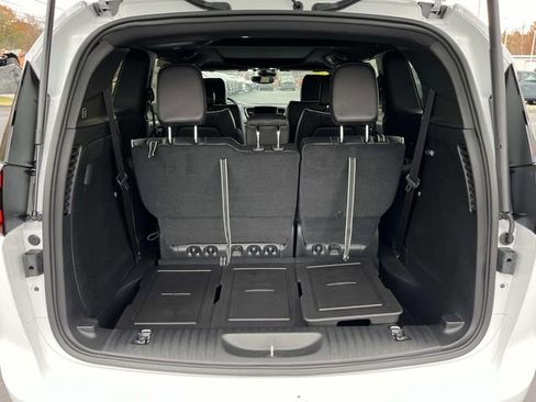 New 2026 Chrysler Pacifica Limited w/ S Appearance Package image 18