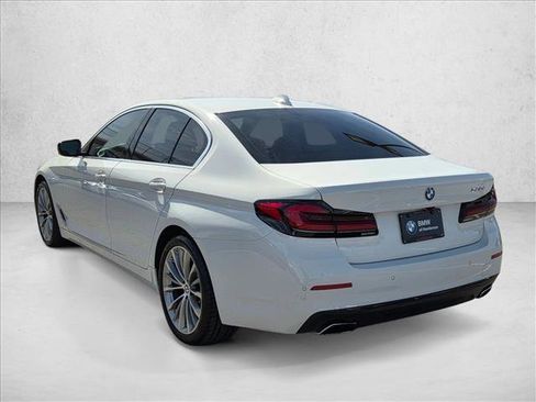 Certified 2023 BMW 530i w/ Convenience Package image 8