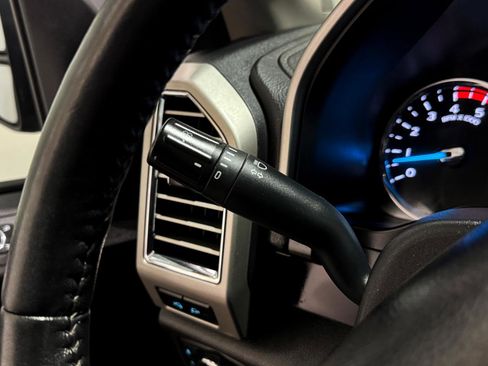 Used 2017 Ford F250 Lariat w/ Chrome Package image 23