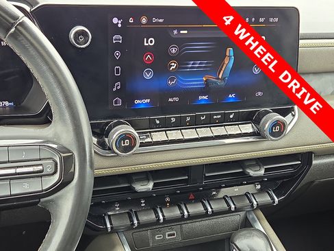 Used 2023 Chevrolet Colorado ZR2 image 19