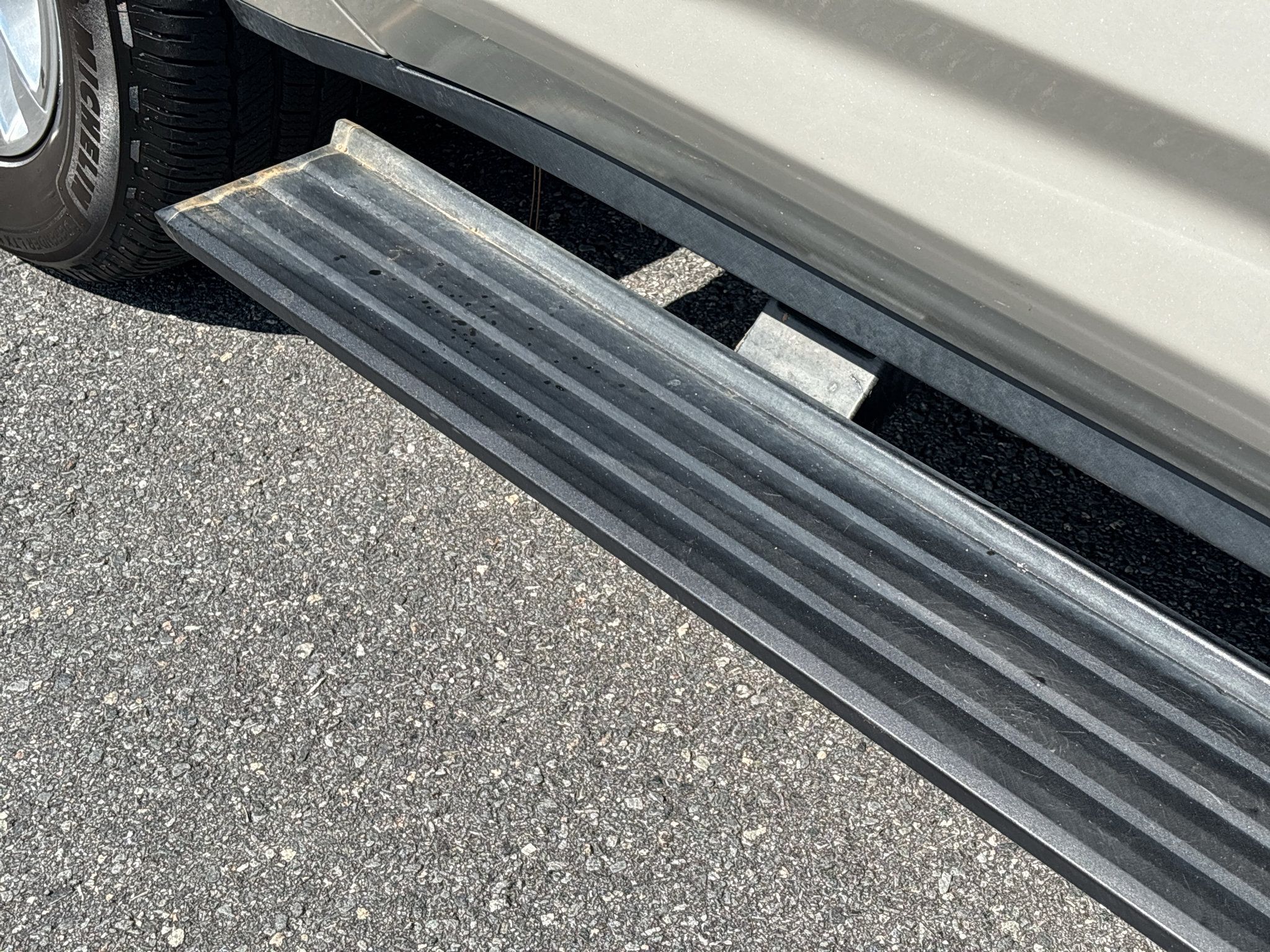 Used 2021 Chevrolet Tahoe Premier RWD image 9