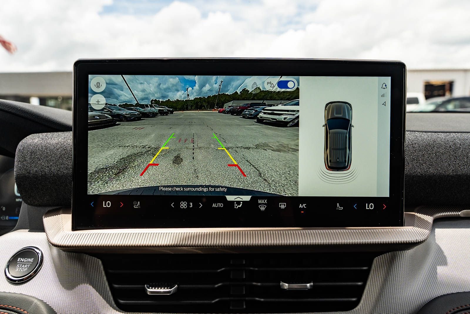 New 2026 Ford Explorer Active w/ Active Comfort Package RWD image 26