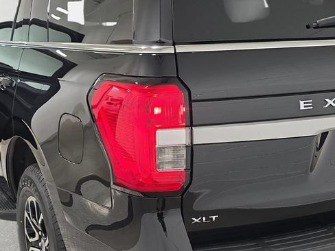 Certified 2023 Ford Expedition XLT AWD/4WD image 33
