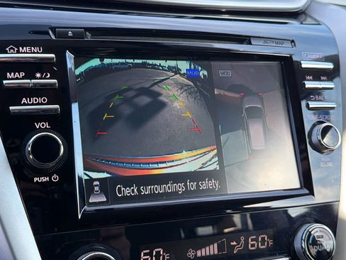 Used 2015 Nissan Murano Platinum w/ Platinum Technology Package image 16