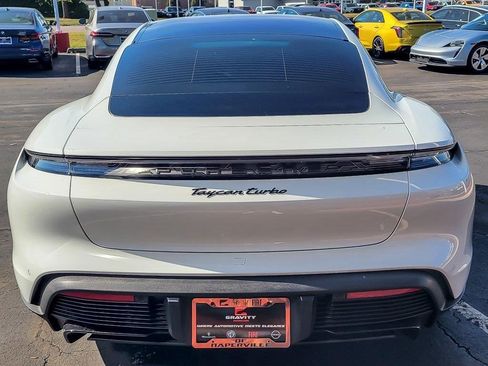 Used 2022 Porsche Taycan Turbo image 5