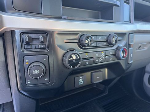 Certified 2024 Ford F250 XL w/ XL Off-Road Package image 37