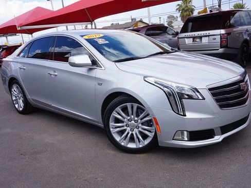 Used 2019 Cadillac XTS Luxury FWD image 2