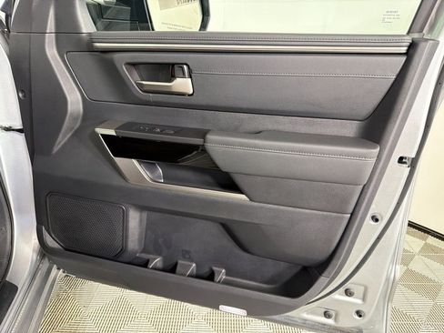 Used 2023 Toyota Tundra Limited image 14