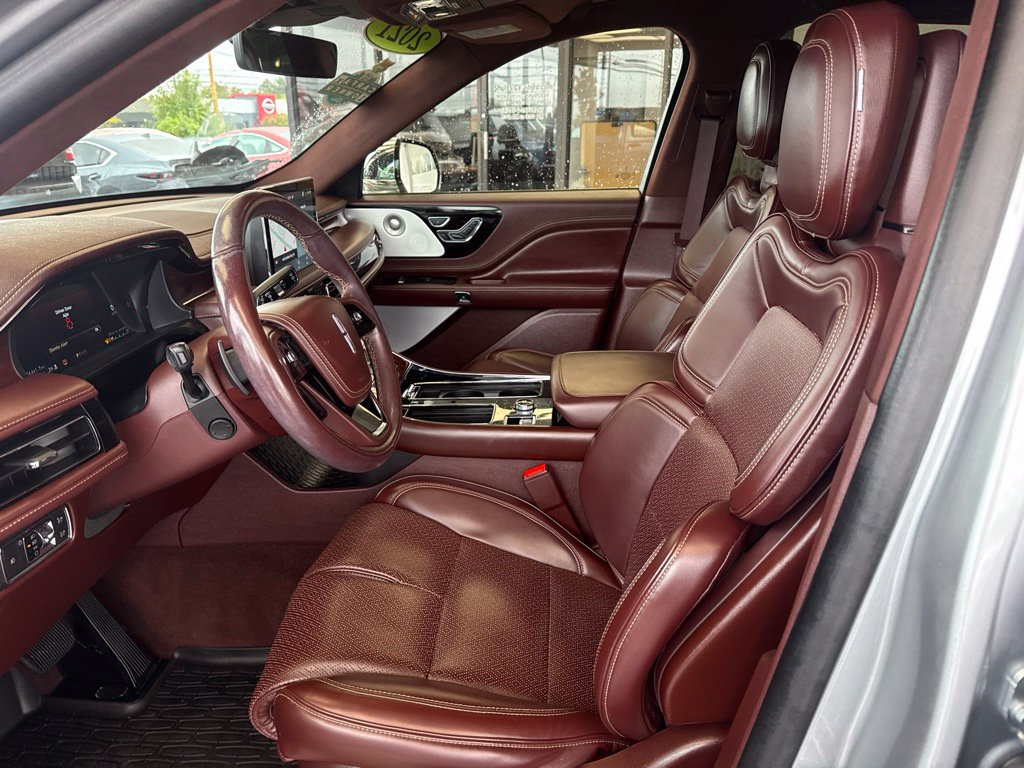 Certified 2021 Lincoln Aviator Black Label w/ Dynamic Handling Package AWD/4WD image 34