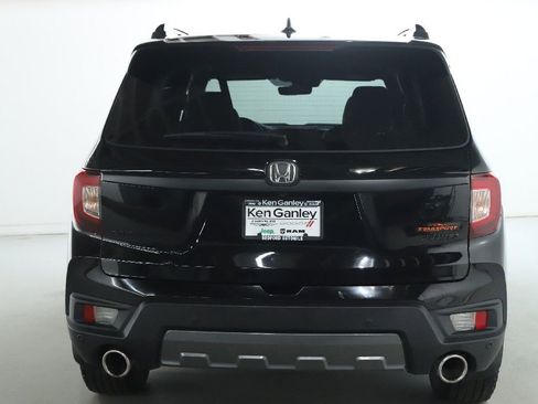 Used 2023 Honda Passport TrailSport image 43