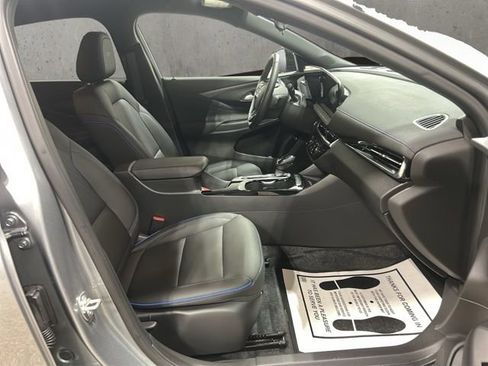 Used 2024 Buick Envista Sport Touring w/ Convenience I Package image 19