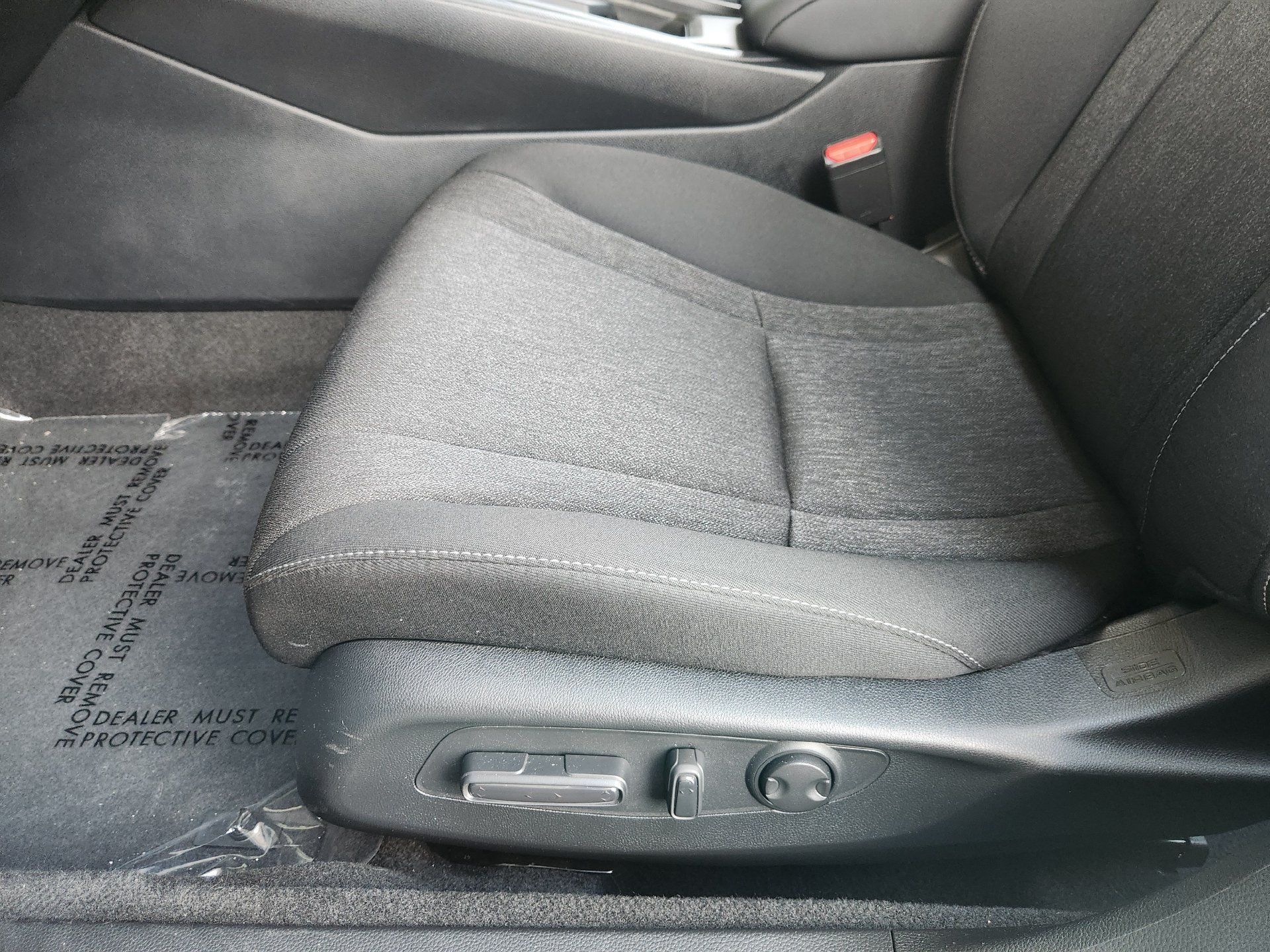 Used 2025 Honda Accord SE image 25