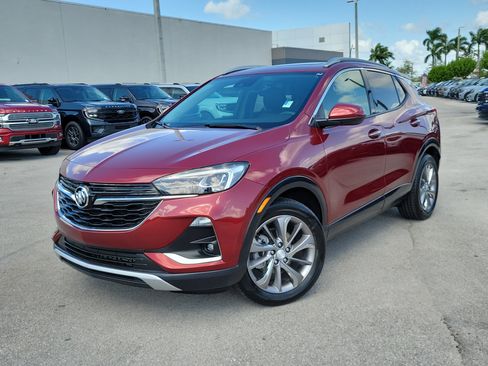 Used 2023 Buick Encore GX Essence w/ Experience Buick Package FWD image 1