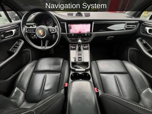 Used 2022 Porsche Macan AWD/4WD image 2
