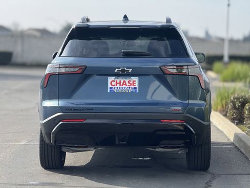 New 2026 Chevrolet Equinox RS w/ LPO, Floor Liner Package image 6