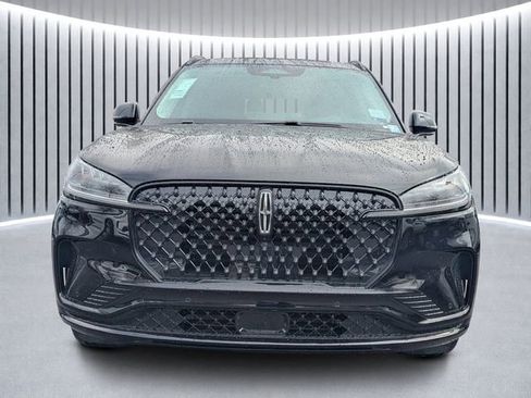 New 2026 Lincoln Aviator 2WD w/ Jet Appearance Package image 7