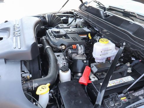 Used 2023 RAM 5500 Tradesman image 17