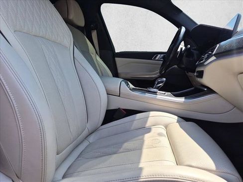 Used 2022 BMW X5 M50i w/ Executive Package AWD/4WD image 15