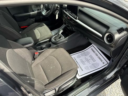 Used 2021 Kia Forte LXS image 23