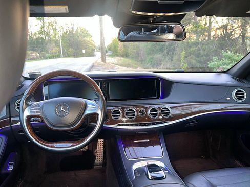 Used 2016 Mercedes-Benz S 550 4MATIC Sedan image 11