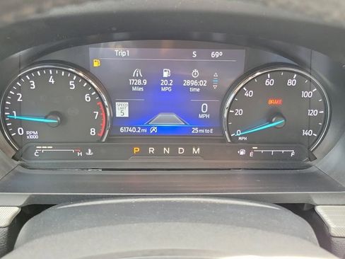 Used 2020 Ford Explorer XLT w/ Equipment Group 202A image 24