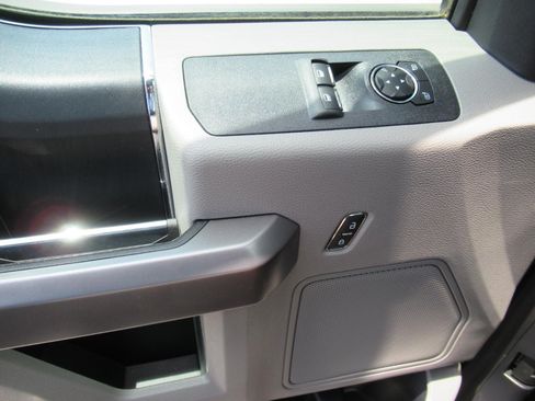 Used 2019 Ford F150 XLT w/ Equipment Group 301A Mid AWD/4WD image 20