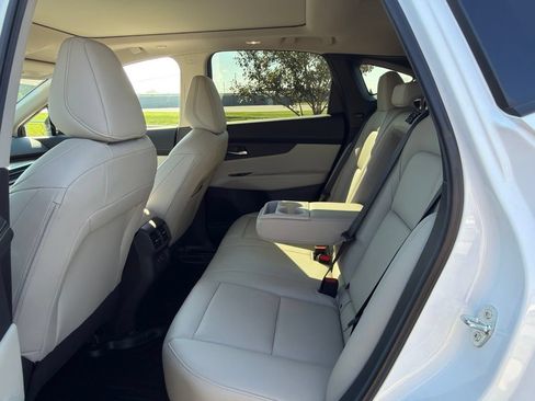 Used 2025 Nissan Murano SL AWD/4WD image 38